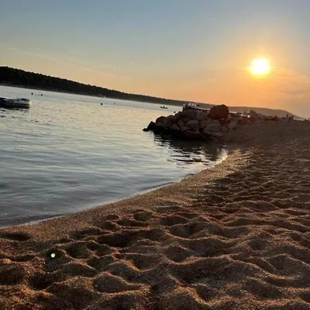 Sunny View Apartamento Barbat na Rabu